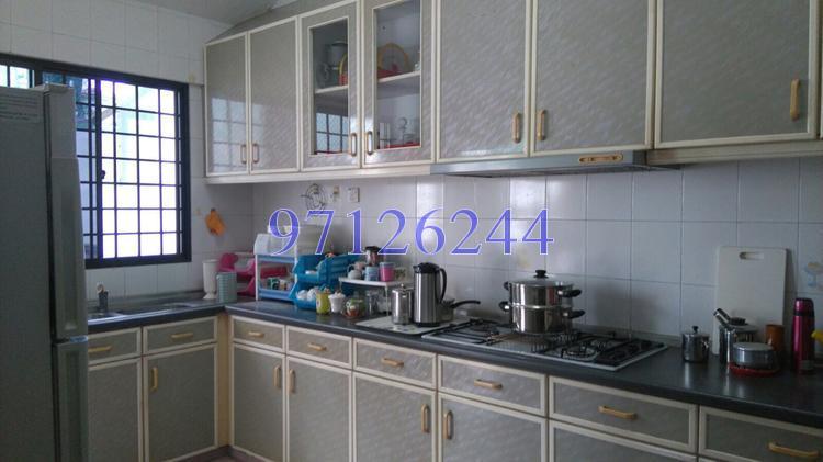 Flower Road (D19), Terrace #138909672